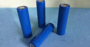 鋰電負極材料用黃色氧化鎢 鋰電池圖片