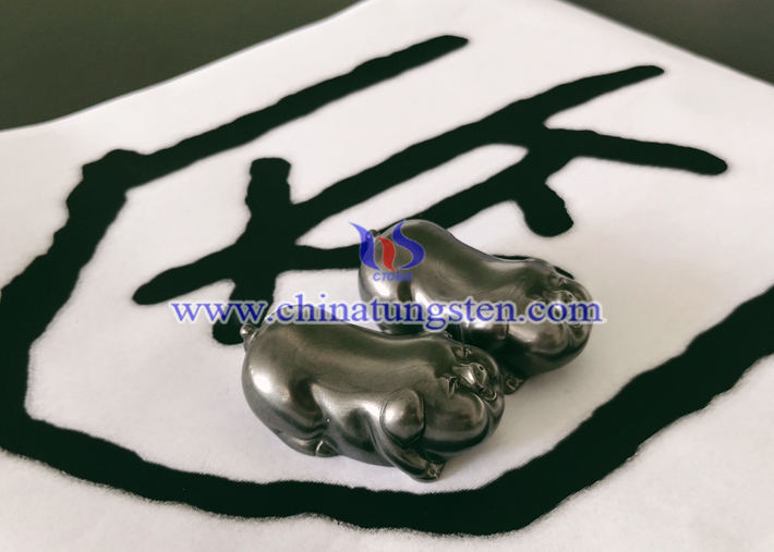 創(chuàng)意鎢金生肖豬圖片