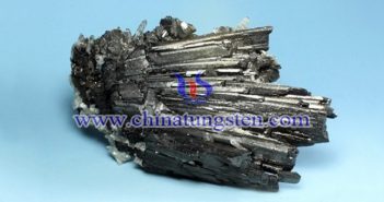 鎢精礦供應(yīng)緊張 原料小幅度調(diào)漲 黑鎢精礦圖片