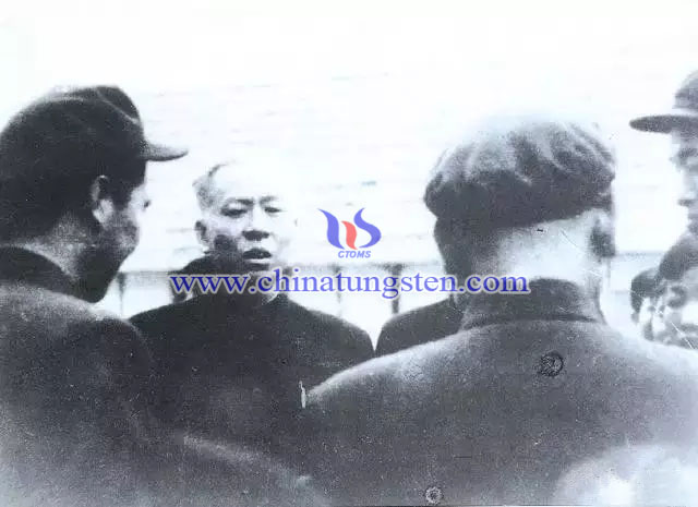 1957年3月27日,國家主席劉少奇來廠視察