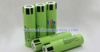 鋰電池用黃色氧化鎢顆粒 鋰電池圖片