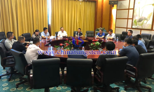 丁學(xué)全出席中國鎢業(yè)協(xié)會(huì)硬質(zhì)合金分會(huì)四屆二次理事會(huì)