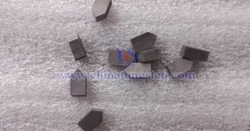 中鎢智造硬質合金刀具圖片
